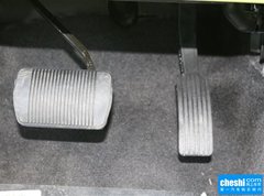 2015款 2.0L 自动 两驱运动版