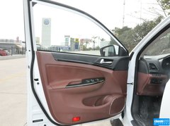 2015款 1.5L 手动 豪华型