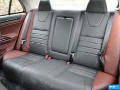 2015款 1.5L 手动 豪华型