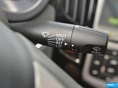 2015款 1.5L 手动 豪华型