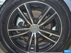 2015款 1.5L 手动 舒适型