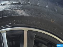 2015款 1.5L 手动 舒适型