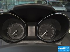 2015款 1.6L 手动 致领版