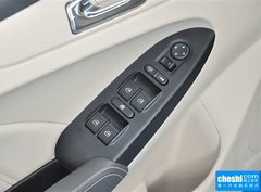 2015款 1.6L 手动 致享版