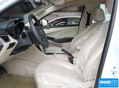 2015款 1.6L CVT 致享版