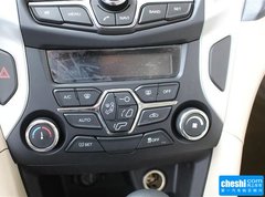 2015款 1.6L CVT 致享版