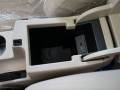 2015款 1.5T 手动 致尊版