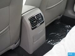 2015款 1.6L 自动 舒适型