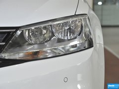 2015款 230TSI DSG 豪华型