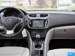 2015款 1.6L 手动新享型