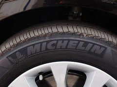 2015款 1.8T 自动 豪华型