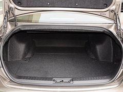 2015款 1.8T 自动 豪华型