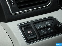 2015款 1.8T 自动 豪华型