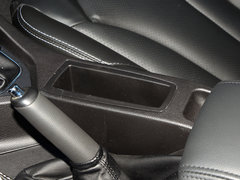 2015款 plus1.5L 手动 智趣型