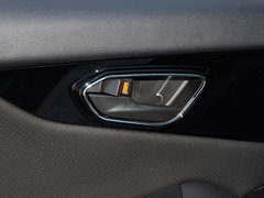 2015款 plus1.5L 手动 智趣型