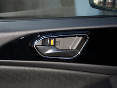 2015款 plus1.5L 手动 智趣型