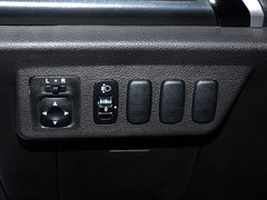 2015款 plus1.5L 手动 智趣型