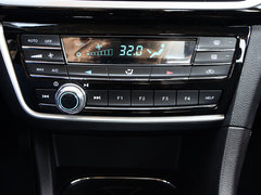 2015款 plus1.5L 手动 智趣型