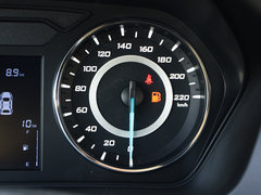 2015款 plus1.5L 手动 智趣型