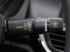 2015款 plus1.5L 手动 智趣型