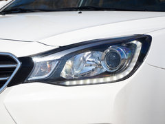 2015款 plus1.5L 手动 智趣型