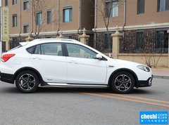 2015款 CROSS 1.5T 手动智控型