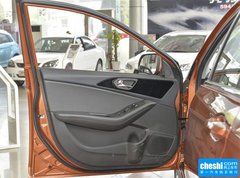 2015款 CROSS 1.5L 手动智尊型