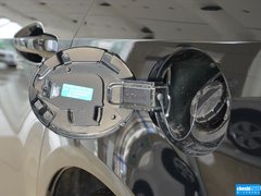 2015款 1.8T 自動 豪華型