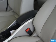2015款 1.8T 自動 豪華型