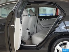 2015款 1.8T 自动 豪华型