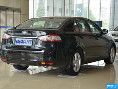 2015款 1.8T 自動 豪華型