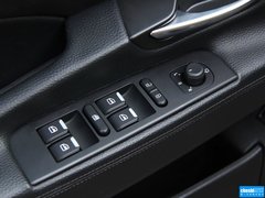 2015款 1.8T 自动 旗舰型