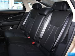 2015款 1.8T 自动 旗舰型