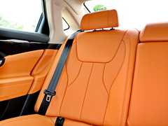 2015款 1.8T 自动 旗舰型