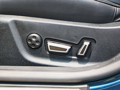 2015款 1.8T 自动 旗舰型