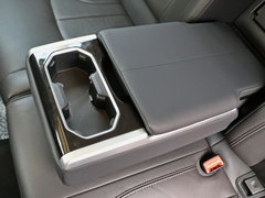 2015款 1.8T 自动 旗舰型