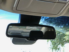 2015款 1.8T 自动 旗舰型
