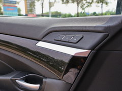 2015款 1.8T 自动 旗舰型