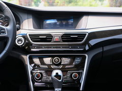 2015款 1.8T 自动 旗舰型