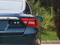 2015款 1.8T 自动 旗舰型
