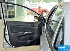 2015款 1.5L 手动 精英型