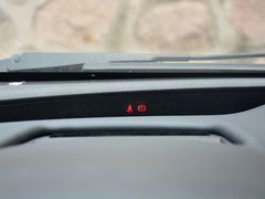 2015款 1.8T 自动 旗舰型