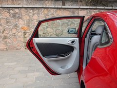 2015款 1.8T 自动 旗舰型