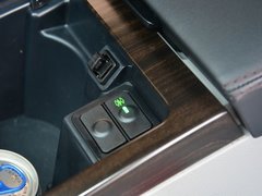 纳5 2015款 1.8T 自动 旗舰型