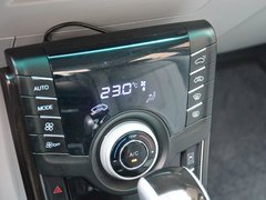 2015款 1.8T 自动 旗舰型