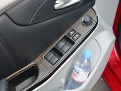 2015款 1.8T 自动 旗舰型