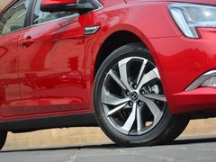 2015款 1.8T 自动 旗舰型