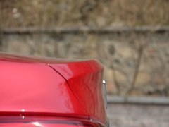 2015款 1.8T 自动 旗舰型