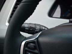 2015款 1.8T 自动 旗舰型