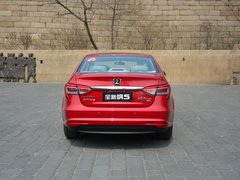 2015款 1.8T 自动 旗舰型